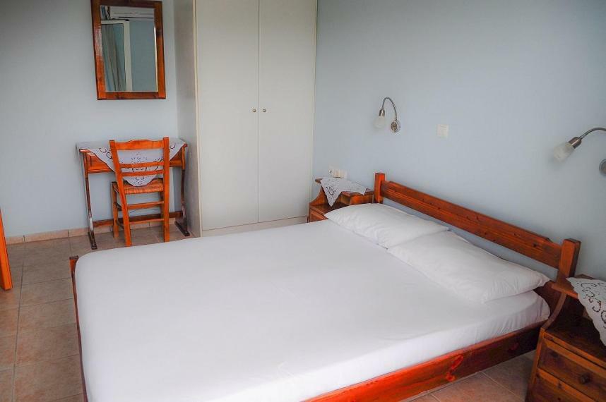 Panagiota Apartment Mavrovoúnion